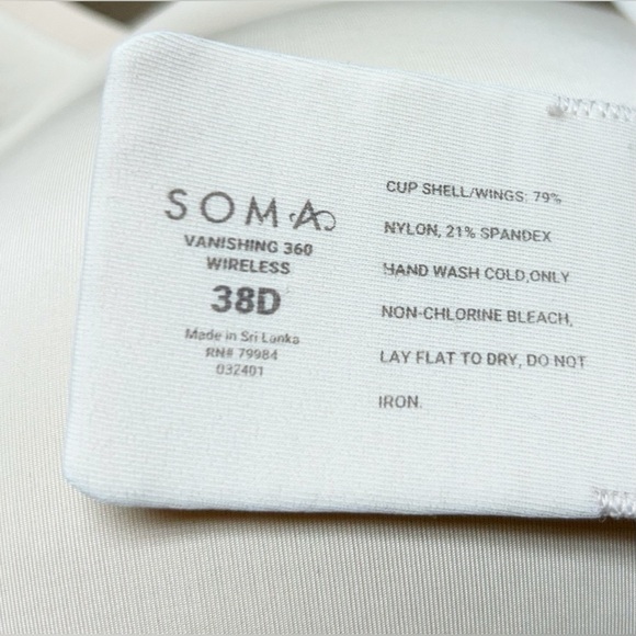 Soma VANISHING 360 Wireless Bra Nude Size 38D - Picture 3 of 7